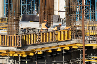 бригада бетонщиков устройство опалубки