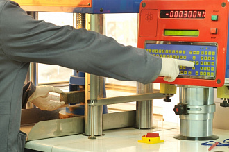 лаборатория испытания бетона